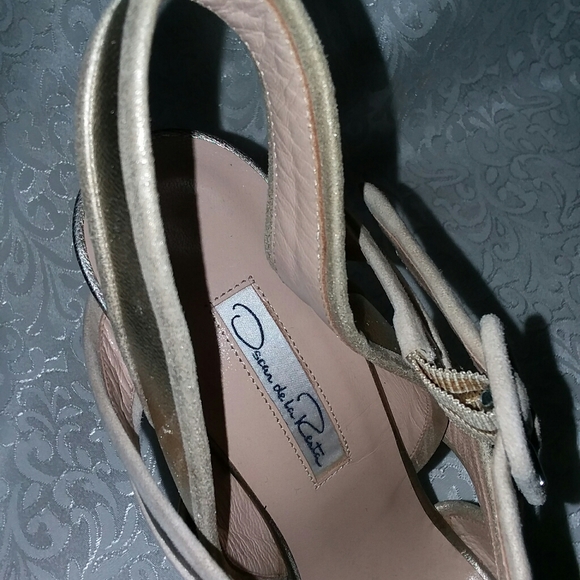 👠Oscar De La Renta wedges👠 - Picture 3 of 5